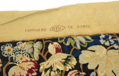 An RBC Tapestrie d'Paris wall hanging, decorated with flowers, 174cm x 117cm. - 3