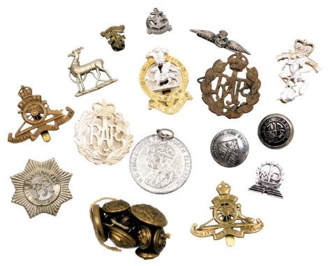 Assorted militaria, including a silver and enamel sweetheart brooch, assorted military buttons, replica cap badges, George VI Coronation medal, and two sets of mint commemorative stamps, Royal Navy Uniforms, and Air Displays.