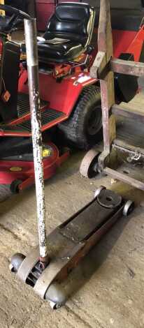 A Bradbury trolley jack.