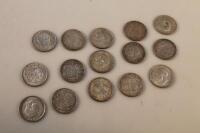 A collection of fifteen George V half crowns