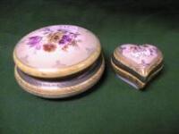 A Vienna circular trinket box and cover