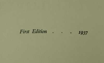 Various books relating to Antarctic expeditions, etc., to include Wilde, Shackleton's Last Voyage, Belfast Library edition, Hurley, Argonauts of the South, Belfast Library edition, Seaver Edward Wilson of the Antarctic, etc. (9) - 5