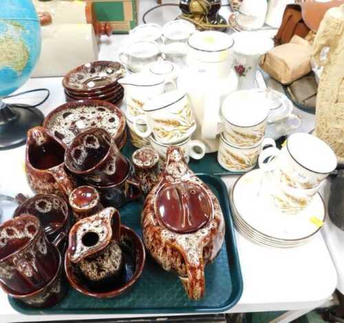 Brown mottled finish part dinner wares, lustre finish table wares, and a Dulverstone part service. (2 trays plus)