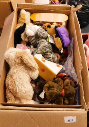 WITHDRAWN PRE SALE BY VENDOR.Soft toys, including bears, Scooby Doo, Vasco the Bull, etc. (2 boxes)