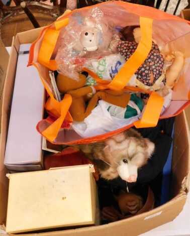 WITHDRAWN PRE SALE BY VENDOR.Dolls and toys, including Sindy wardrobe, Hanser Portraits of Nature stoat, Polar bear and cub, etc. (a quantity)