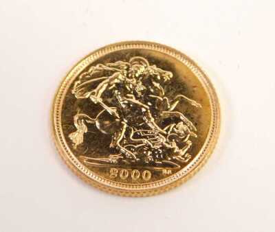 An Elizabeth II half gold sovereign dated 2000, in fitted box. - 2