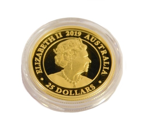 A Perth Mint 2019 Australian full gold proof sovereign, coin number 625, with a certificate of authenticity, in a presentation box.