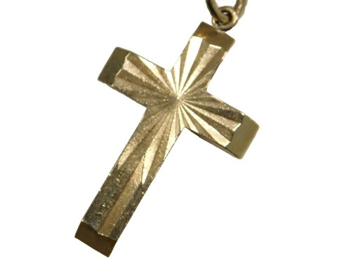 A 9ct gold cross pendant, on a double oval link neck chain, with bolt ring clasp, 12.7g all in.