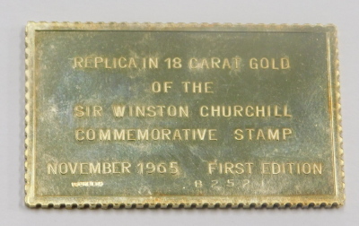 An 18ct gold Sir Winston Churchill stamp replica, with certificate, 20.1g. - 2