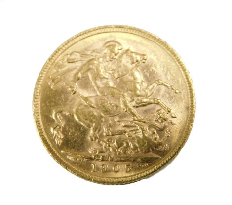 An Edward VIII gold full sovereign 1905, 8.0g.