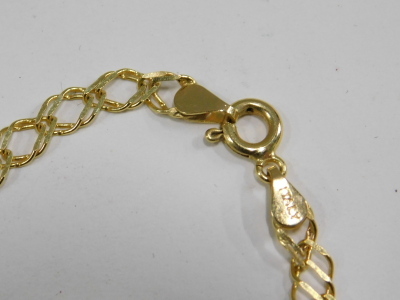 A fancy link neck chain, on a bolt ring clasp, stamped 375, 5.0g. - 2