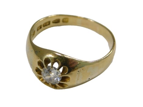 An 18ct gold and diamond solitaire ring, claw set, approx 0.4ct, size Q, 5.5g.