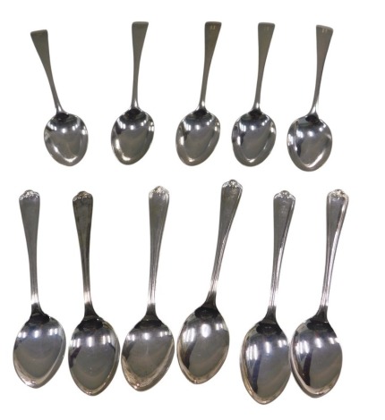 A set of five George V silver old English pattern teaspoons, London 1927, and an another set of six teaspoons, 5.22oz.