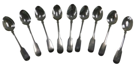 An associated set of nine 19thC silver fiddle pattern teaspoons, various dates, 4.44oz.