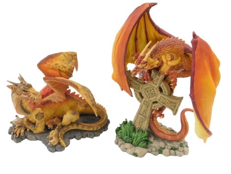 An Underworld resin dragon figure, modelled as The New Beginning The Crusador K289, together with a Droxtharg Guardian of The Comet Stone figure.