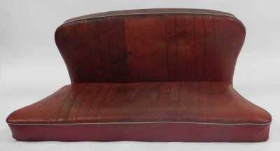 A rear seat and seat back and a rear windowscreen, possibly from a Morris Minor. (3) - 2