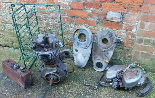 A Cycle Master engine parts, to include with an Ariel engine, further parts, etc. (a quantity)