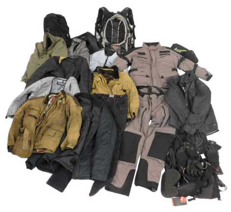 Miscellaneous motorbike related clothing and accessories, to include gloves, coats, denim style jackets, bags, etc.