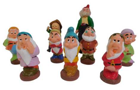 Disney Seven Dwarfs rubber squeaking figures, including Sleepy, Bashful, Sneezy, Grumpy, Doc, Happy, and Dopey, etc. (1 tray)