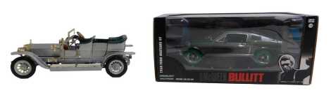 A Franklin Mint Precision Models 1:24 scale 1907 Rolls Royce Silver Ghost, and a Green Light Hollywood 1:24 scale Steve McQueen 1968 Ford Mustang GT, boxed. (2)