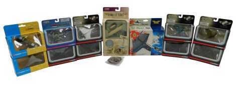 Corgi diecast planes, including 90 Years of the Royal Air Force CS90559 De Havilland 82 Tiger Moth, CS90567 Vulcan XH558, CS90568 Vulcan XL426, CS905564 Hurricane Mark 1 P3308, etc. (1 tray)