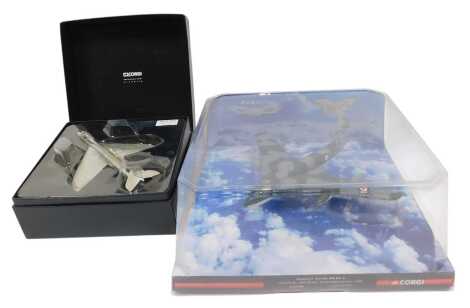 A Corgi Precision Cast Classics Hawker Hunter diecast plane G500191, and a Corgi The Aviation Archive Bomber Legends AA31604 Handley Victor SR.MARK.2 No.543 Squadron RAF Wyton Huntingdonshire 1968 1:44 scale, boxed. (2)