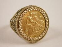 A gold half sovereign ring