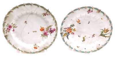 Two late 18thC Chelsea red anchor period porcelain plates, with fluted and leaf moulding, painted with sprays and sprigs of flowers, one bearing anchor mark, 21cm wide, (AF), and a pair of late 19thC Royal Crown Derby porcelain cabinet plates, painted wit - 2