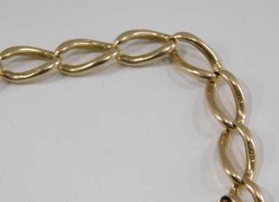 A twisted oval link bracelet, on a bolt ring clasp, stamped 15ct, 15.1g. - 2