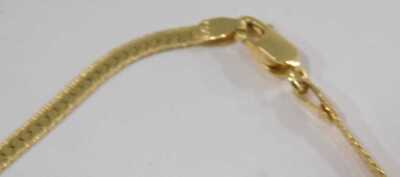 An S link neck chain, on a lobster claw clasp, stamped 750, boxed, 5.2g. The chain is 50cm long. - 3