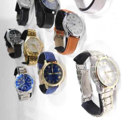 Twelve replica gentlemans dress wristwatches, including Bosch, Chenxi, Carl F Bucherer, Cuena, and Biden, cased. - 2