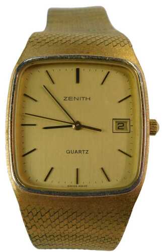 A gold plated Zenith Quartz gentleman's wristwatch, on a gold plated bracelet strap, champagne coloured dial with baton markers, date aperture at 3 o'clock, Model 12.2720.116. Upon initial inspection the wristwatch is not running.