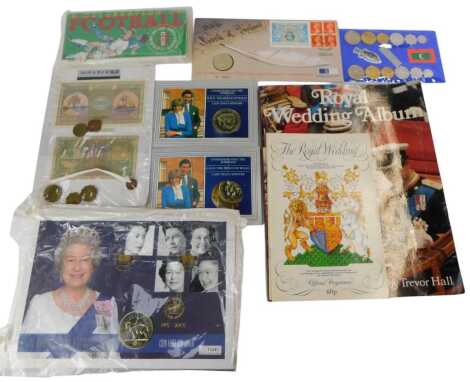 British commemorative coins, to include a two pound Celebration of Football coin, Bank of England brilliant uncirculated two pound coin, and commemorative Royal Mail label, world coinage and banknotes, crown To Commemorate the Marriage of Prince of Wales 