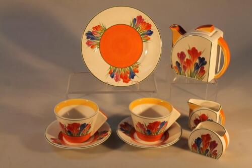 A Wedgwood Clarice Cliff Crocus pattern teapot