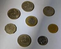 Various Commonwealth and foreign coinage