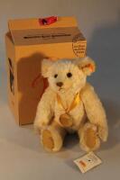 A Steiff collectors bear dated 2000