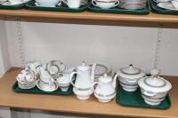 A Wedgwood Argyll pattern part tea and dinner service.