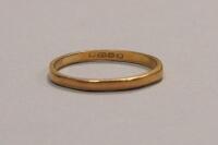 A 22ct gold wedding band