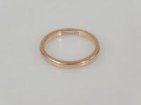 A 22ct gold wedding band