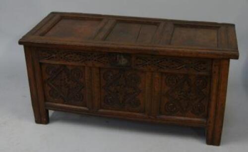 A 17thC triple panel oak coffer