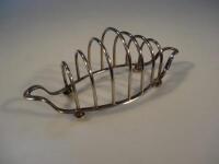 A George V silver seven-bar toast rack