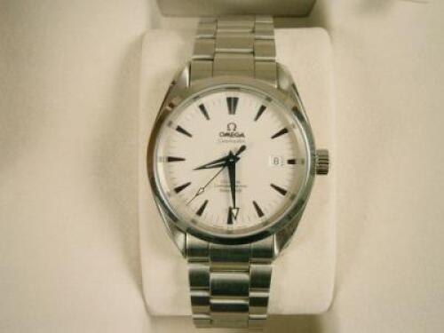 A gentlemans Omega Seamaster Co-Axial chronometer stainless steel wristwatch