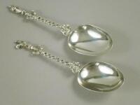 A pair of Continental silver apostle spoons