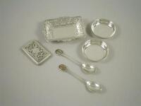 Various items of small silver