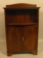 An early 20thC mahogany side cabinet