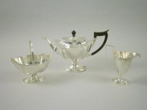 An Edwardian silver three piece tea service