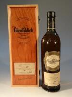 Glenfiddich vintage reserve single malt scotch whisky. Distilled 6th March 1967. Bottled on 14th S