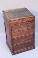 A Regency rosewood Davenport