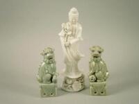 Three items of Chinese porcelain