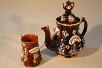 A Bargeware teapot